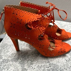 Suede Chloe Tango tie and zip heels. Size 7